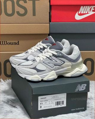 New Balance 9060 Gris Talla 42