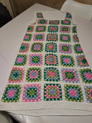 Vestido crochet granny squares blanco caladito