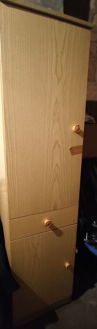 Scarpiera in legno beige