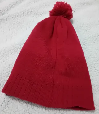 Berretto Harlem lana rosso con pompon