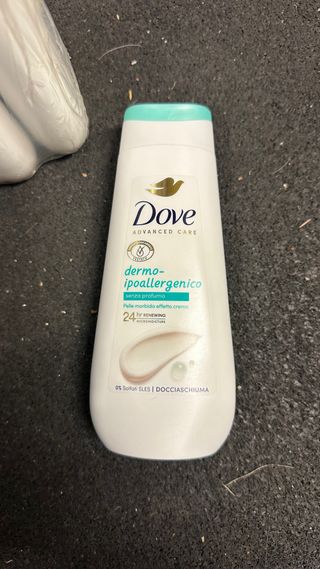 Dove Crema Doccia Dermo-Ipoallergenico