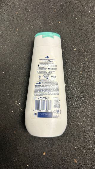 Dove Crema Doccia Dermo-Ipoallergenico