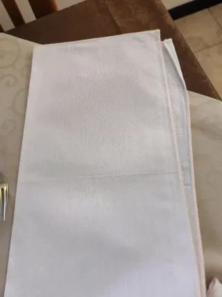 Tovaglia 12 posti con tovaglioli