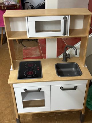 Cocinita de juguete Ikea