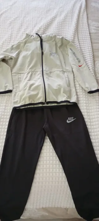 Tuta Nike bambino 11 anni