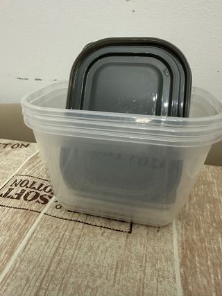 Contenitori porta alimenti in plastica