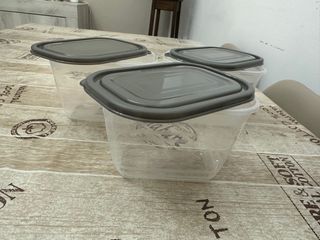 Contenitori porta alimenti in plastica