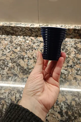Juego de vasos de cerámica azul