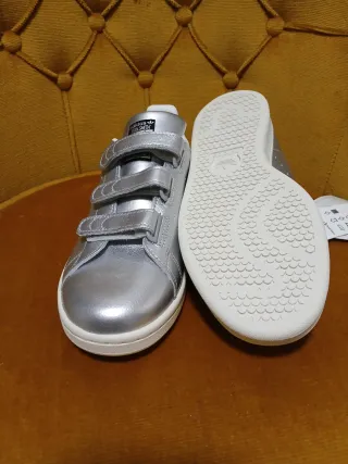 Adidas Stan Smith Plata Velcro