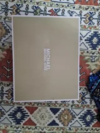 Sandalias Michael Kors Doradas Talla 39 nuevas