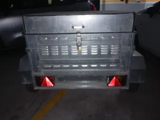 Remolque marca jalón con documentación