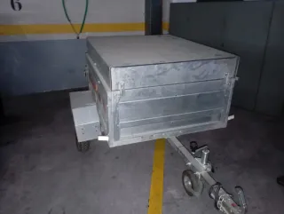 Remolque marca jalón con documentación