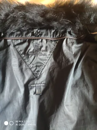 Abrigo plumífero mujer negro