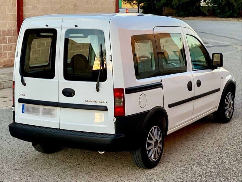 Opel Combo 2010, foto 5