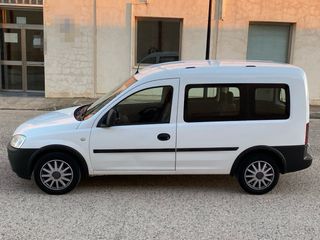 Opel Combo 1.3 CDTi 75cv