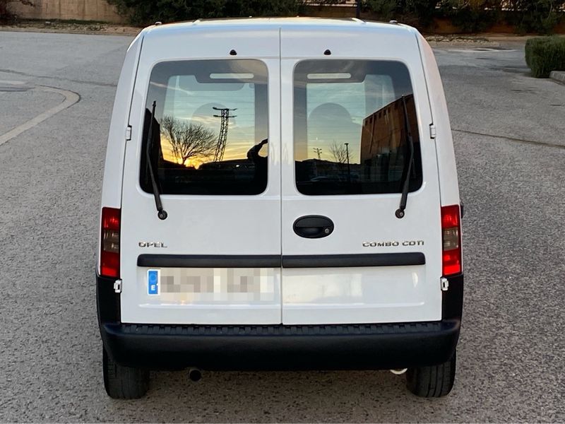 Opel Combo 2010, foto 6