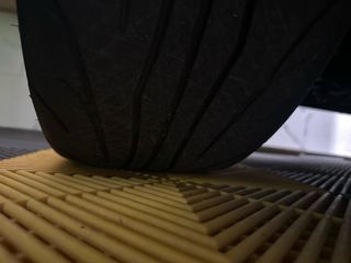 Llantas Compomotive con Neumáticos