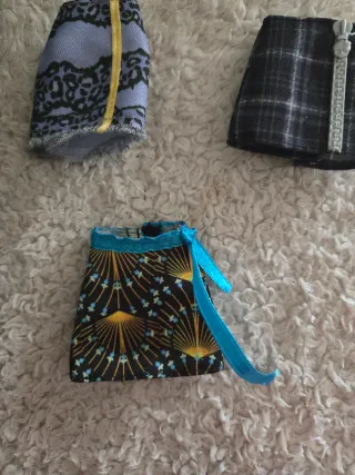 3 gonne Monster High