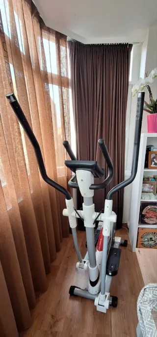 Bicicleta Elíptica  BH Athlon