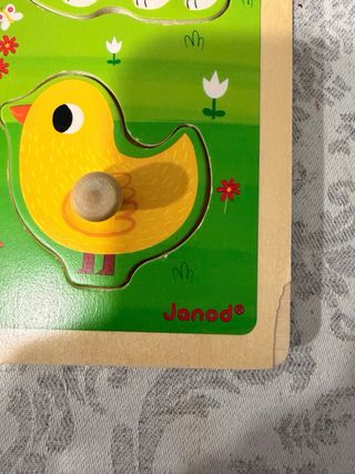 Puzzle sensorial Janod. 12 meses. Poco uso.
