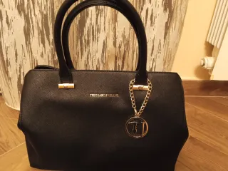 Borsa Trussardi Jeans nera con manici