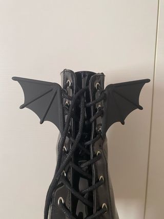 Charms per stivali a forma di ali di pipistrello