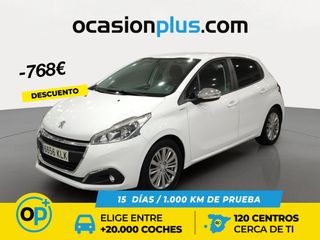 Peugeot 208 PureTech 82 Style 60 kW (82 CV)