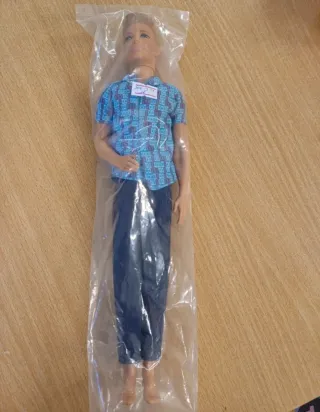 Ken Barbie come nuovo