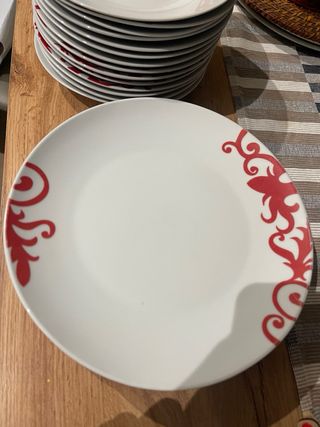 Set piatticon Decorazione Rossa