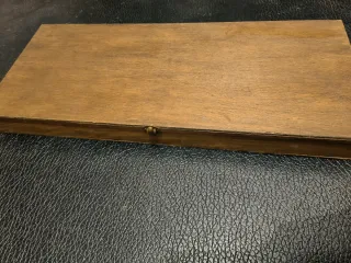 Caja de madera para herramientas de bonsai