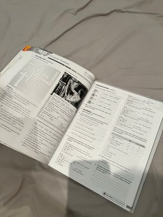 Libro English File A2/B1