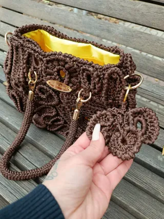 Bolso de fiesta hecho a mano