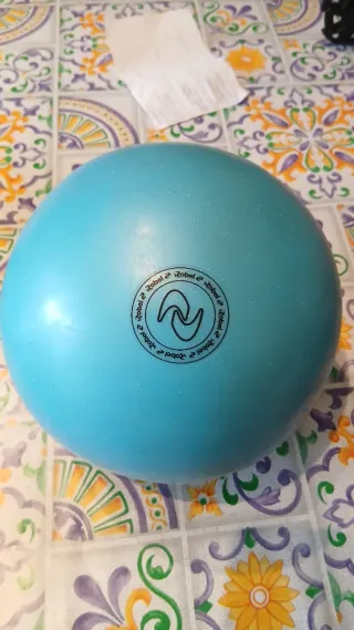 Palla Ginnastica Ritmica Azzurra usata pochissimo.