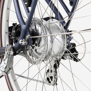 Bicicleta eléctrica urbana Ebike cuadro alto Elops 900