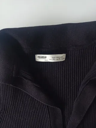 Jersey crop Pull & Bear negro