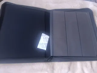 Álbum para 216 cartas color burdeos