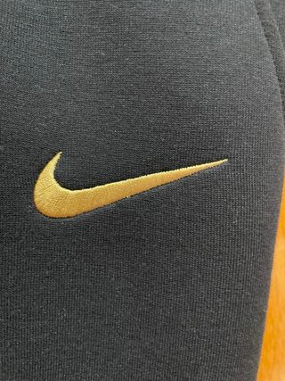 Pantalones Nike Tech Fleece FC Barcelona