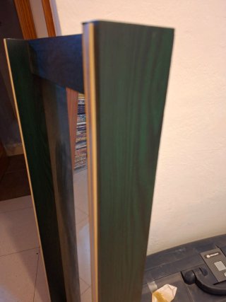 Cómoda verde años 70 con espejo