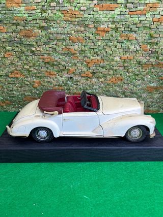 Mercedes-Benz 300S (1955) – Maisto – Escala 1:18