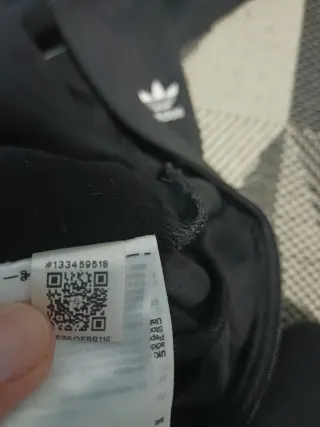 Chaqueta Adidas Adicolor Classics Negra Original.