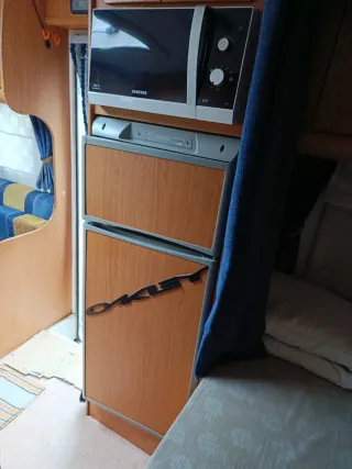 Autocaravana Moncayo Halcon del 2003.