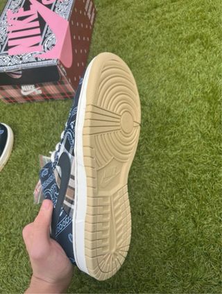 Nike Dunk SB x Travis Scott