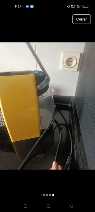 Cafetera Krups Nespresso Amarilla. De capsulas