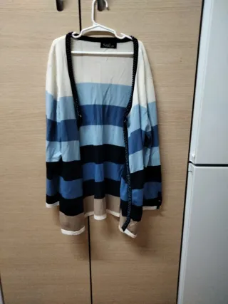 Chaqueta Sitila Talla M Rayas