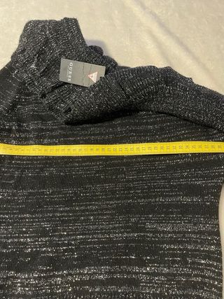 Jersey Guess un hombro volantes XS