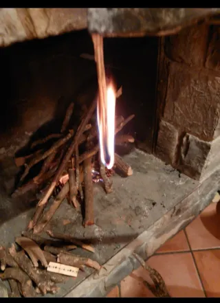 ASTILLAS RESINOSAS PARA ENCENDIDO RÁPIDO (TEAS)