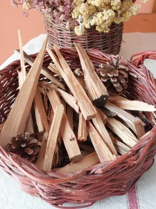 ASTILLAS RESINOSAS PARA ENCENDIDO RÁPIDO (TEAS)