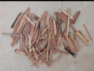 ASTILLAS RESINOSAS PARA ENCENDIDO RÁPIDO (TEAS)