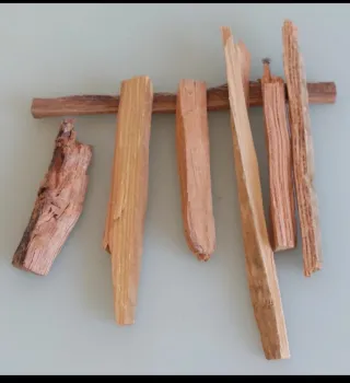 ASTILLAS RESINOSAS PARA ENCENDIDO RÁPIDO (TEAS)