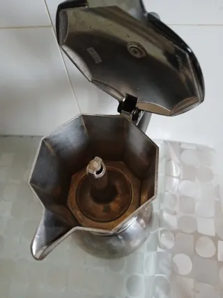 Cafetera Bialetti Moka Induction Negra, 4 tazas